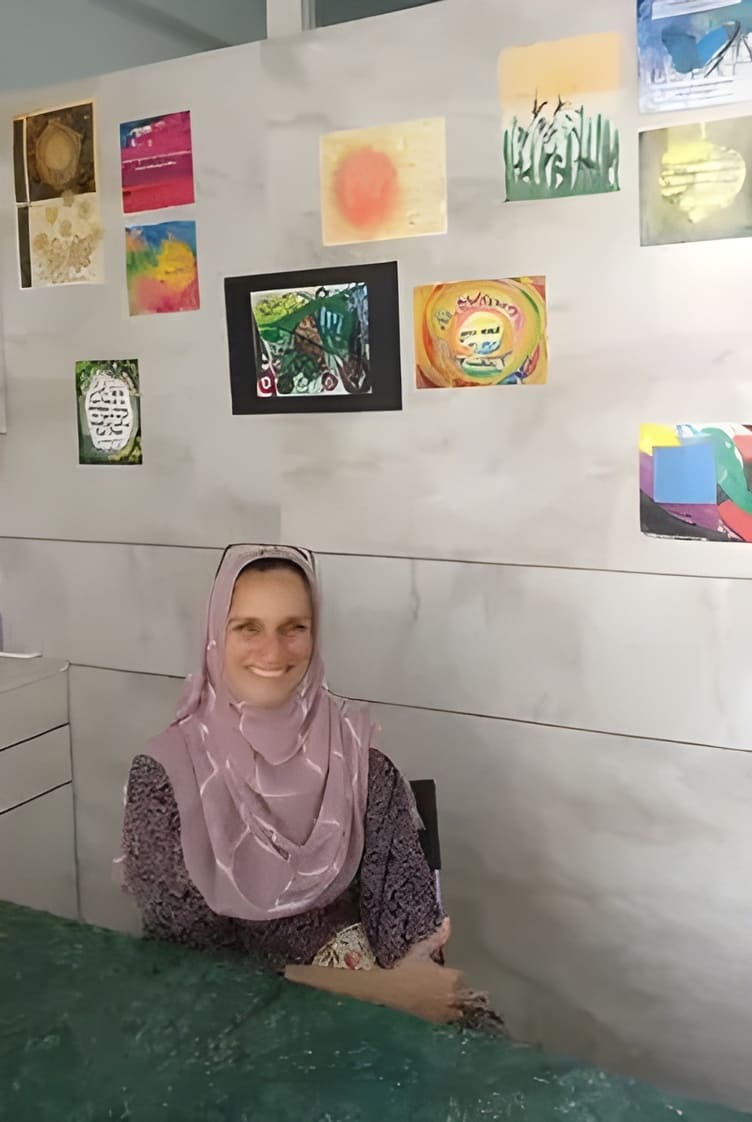 Fatema Qutbuddin — Art Therapist